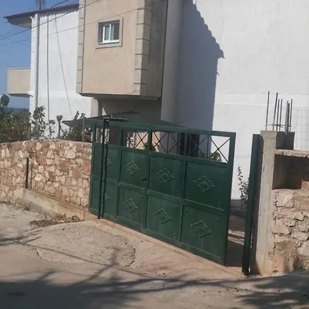 Dimas Sarandë